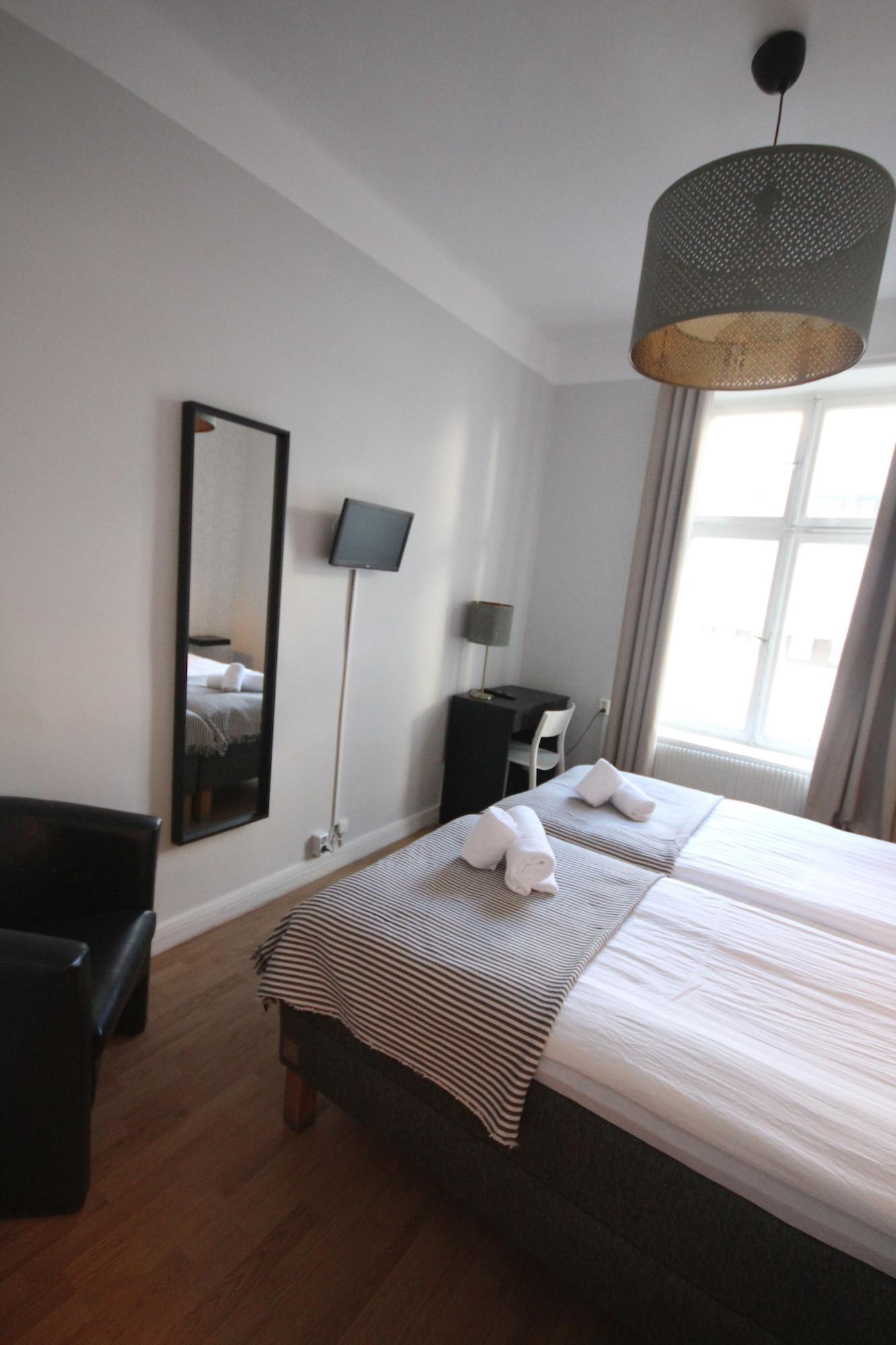 A Marican Hostel & Hotel Norrköping Extérieur photo
